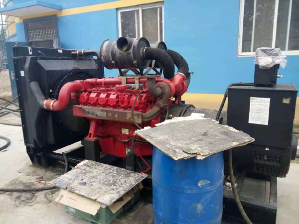 市中关于柴油发电机组水箱污垢的产生与清理
