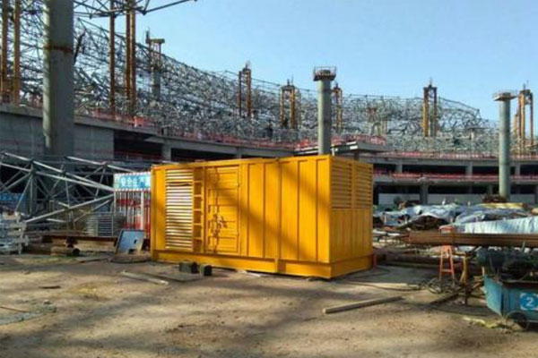 市中发电机出租如何判断空气滤清器是否需要更换？